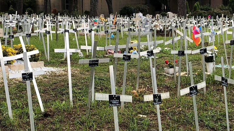 Italie : le scandale des cimetières à fStus
