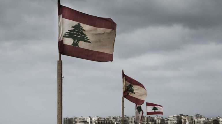 Heurts entre manifestants et police devant le ministère de l'Energie au Liban