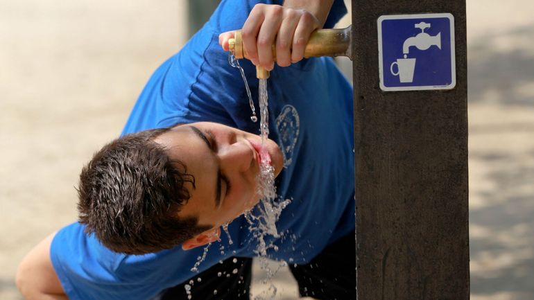 Coronavirus : la Ville de Bruxelles rouvre ses fontaines d'eau potable pour les sans-abri