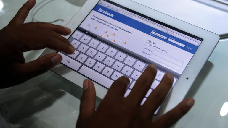 Facebook accuse Apple de nuire aux petites entreprises avec ses mesures de transparence