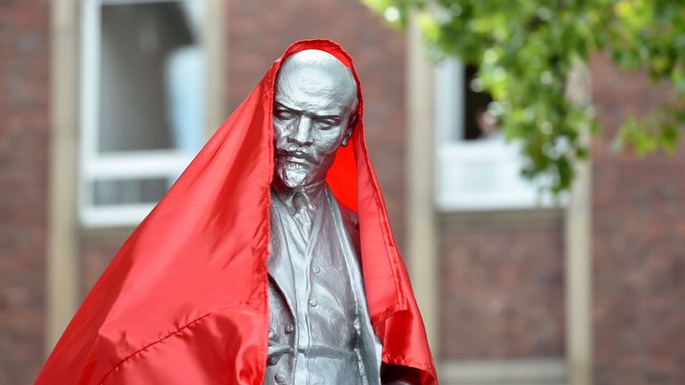 Polémique en Allemagne : un parti érige une statue de Lénine, loin des appels au déboulonnage