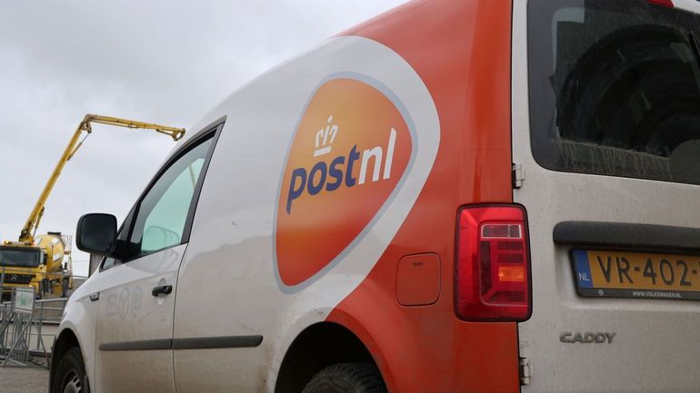 Des sous-traitants de PostNL font l'objet d'une enquête pour fraude fiscale de millions d'euros
