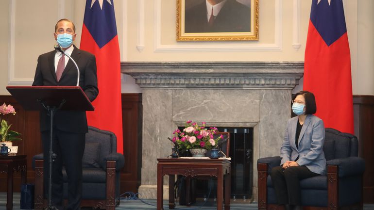 Taïwan : la présidente Tsai Ing-wen reçoit un ministre américain, une première depuis 40 ans
