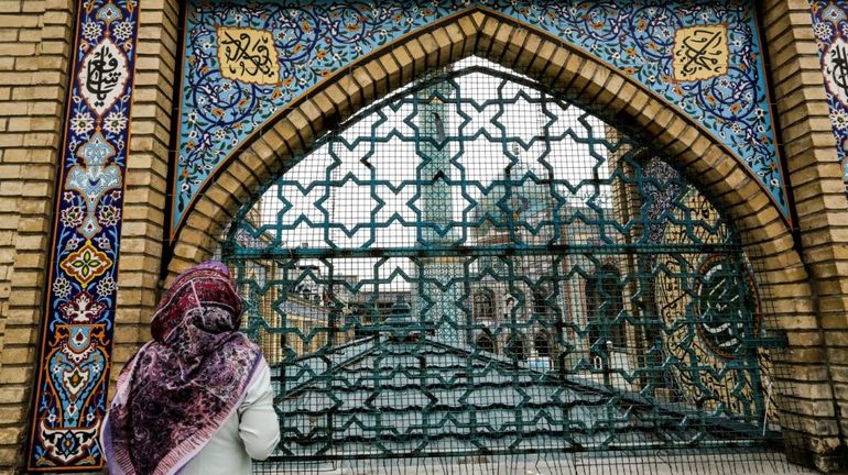 Coronavirus : après la réouverture de certaines mosquées, Téhéran fait face à un net rebond