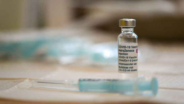 Coronavirus : le Danemark va-t-il définitivement cesser d'utiliser les vaccins AstraZeneca et Johnson & Johnson ?