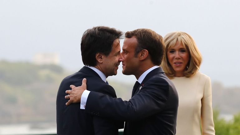 Emmanuel Macron à Rome pour renouer avec l'Italie