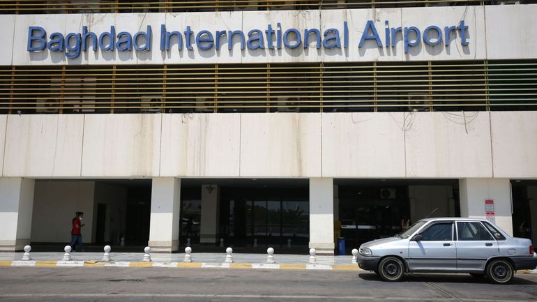 Cinq civils irakiens tués par une roquette qui visait l'aéroport de Bagdad