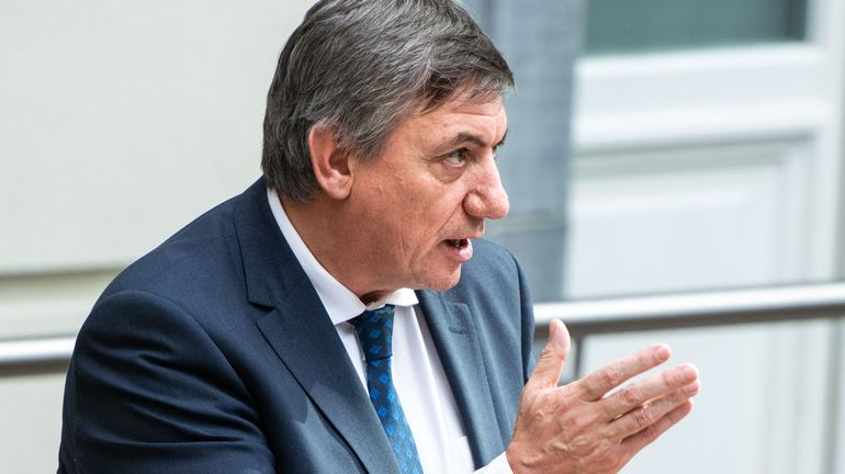 Coronavirus: le gouvernement flamand ne réclame pas de pouvoirs spéciaux
