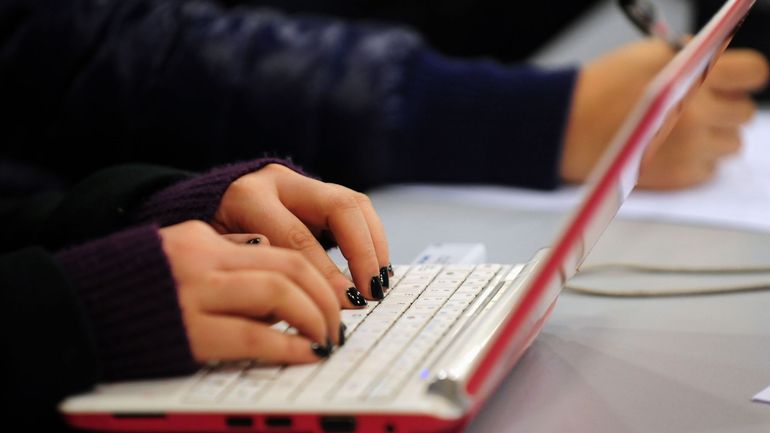 Electronique, informatique: les filières techniques dans les hautes écoles, c'est aussi pour les filles