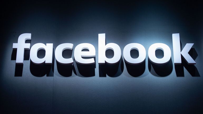 Facebook, plus utilisé que jamais, perd des revenus publicitaires