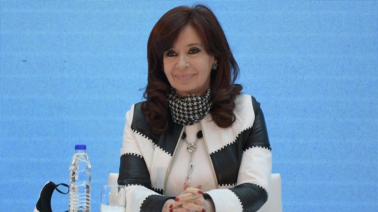Argentine: nouvelles poursuites pour corruption contre Cristina Kirchner