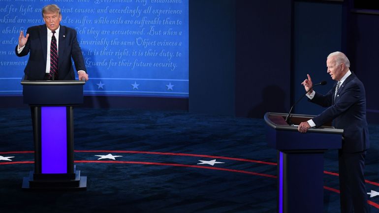 A défaut de débat, duel télévisé à distance entre Trump et Biden