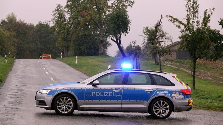 Allemagne: deux morts dans une fusillade à Halle, le tireur en fuite selon la police