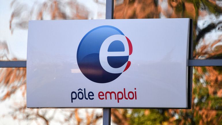 Coronavirus en France : plus d'un salarié sur trois en chômage partiel