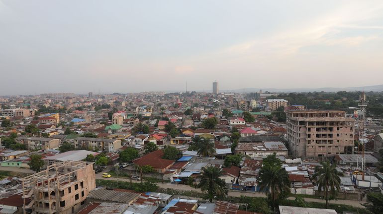 RDC: pose de la première pierre d'une centrale solaire photovoltaïque à Kinshasa