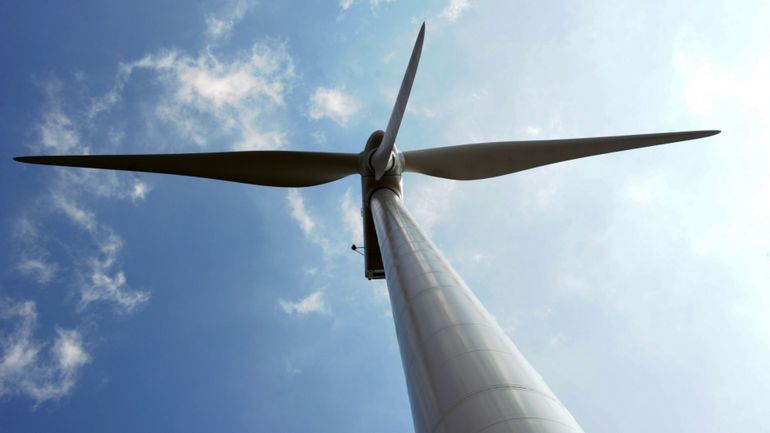 Incendie volontaire sur un chantier éolien à Ramillies
