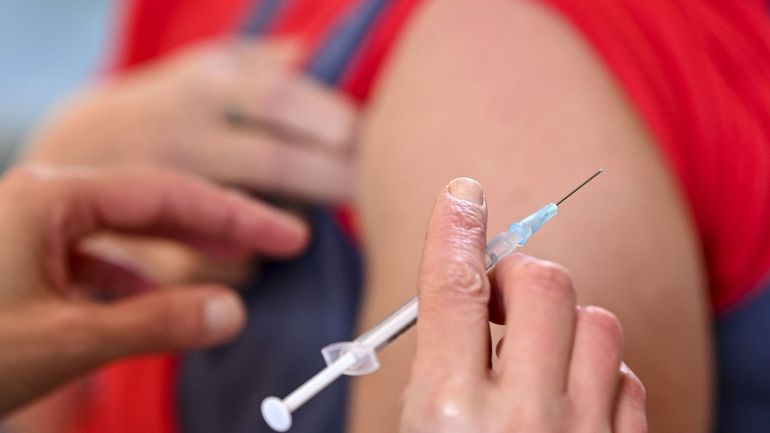 Coronavirus en Allemagne : des employés d'une maison de retraite reçoivent par erreur cinq doses de vaccin chacun