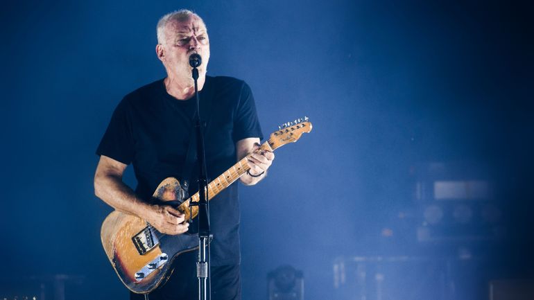 David Gilmour Invite Sa Fille Romany Au Chant Et La Harpe Sur Son