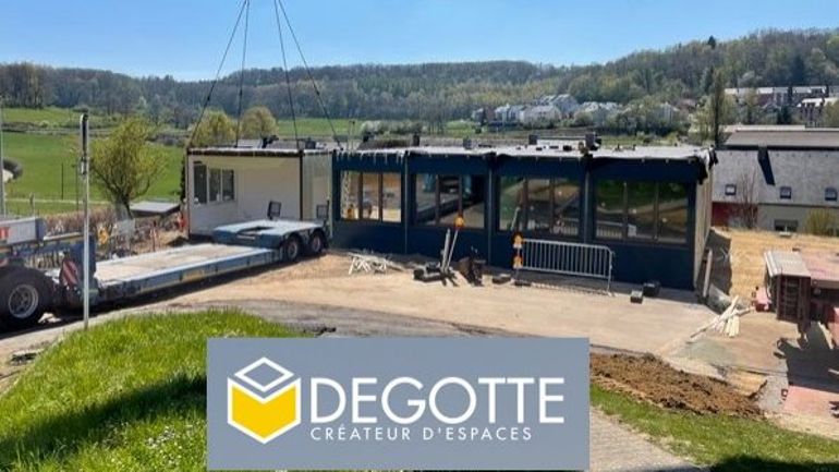 La société herstalienne Degotte a commencé à livrer 2000m² de modules pour une école grand-ducale