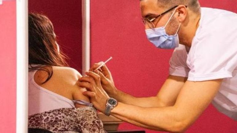 L'Agence européenne des médicaments devrait approuver le vaccin 