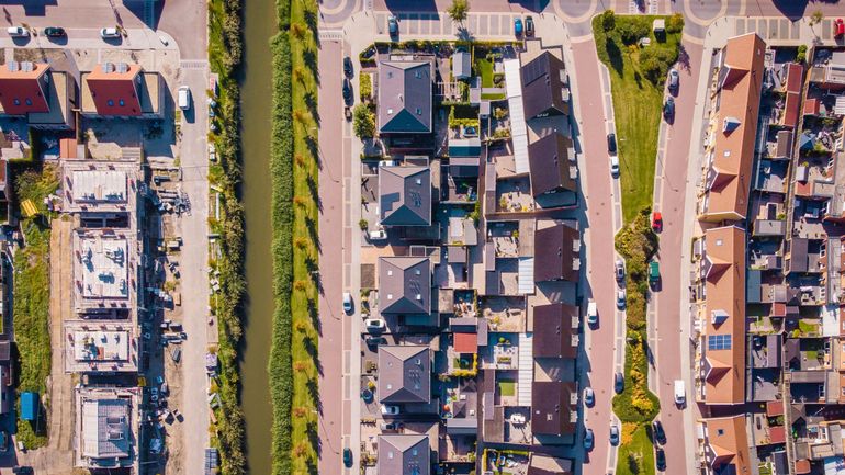 La vente de terrains à bâtir en hausse en Wallonie : comment limiter l'étalement urbain ?