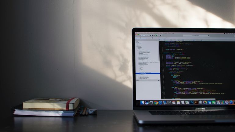 Microsoft et BeCode ouvrent de nouvelles écoles d'informatique dans cinq villes belges, dont Charleroi