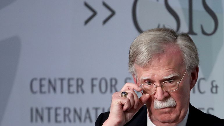 Bolton écrit que Trump voulait lier l'aide à l'Ukraine et l'enquête sur Biden