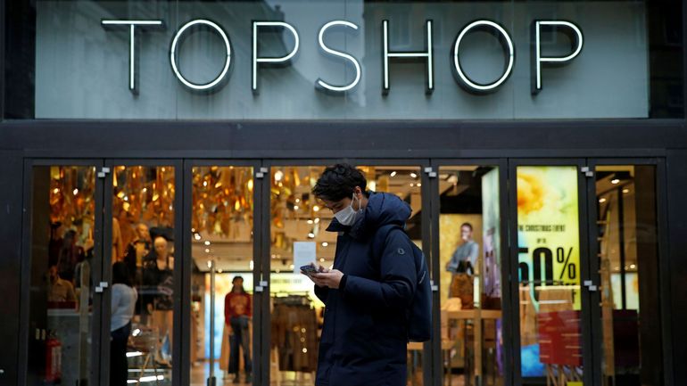 Royaume-Uni: fermeture des magasins de prêt-à-porter Topshop, 2500 emplois supprimés