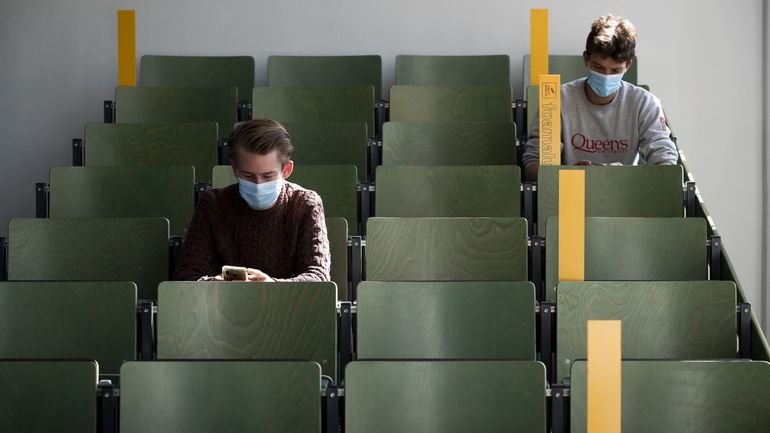 Coronavirus en Belgique : près de 9500 élèves et étudiants nouvellement mis en quarantaine