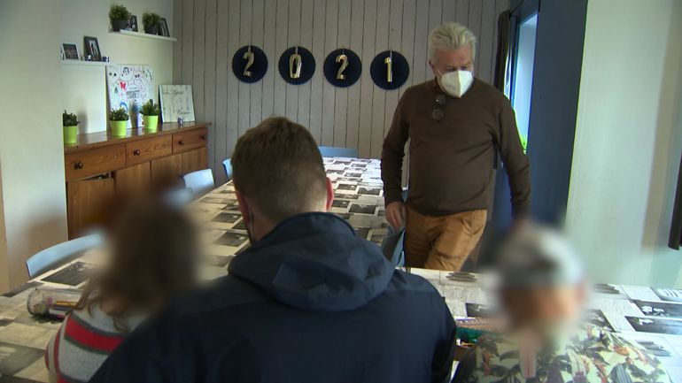 Placements d'enfants : sont-ils trop nombreux en Belgique ?