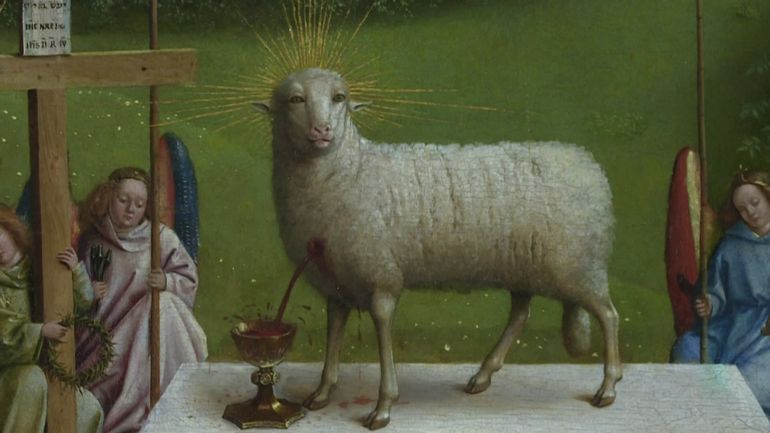 Il a perdu deux oreilles mais gagné en éclat, l'Agneau des Van Eyck retrouve son mysticisme