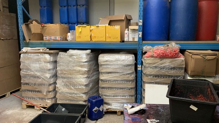 Saisies importantes dans plusieurs fabriques de tabac à chicha