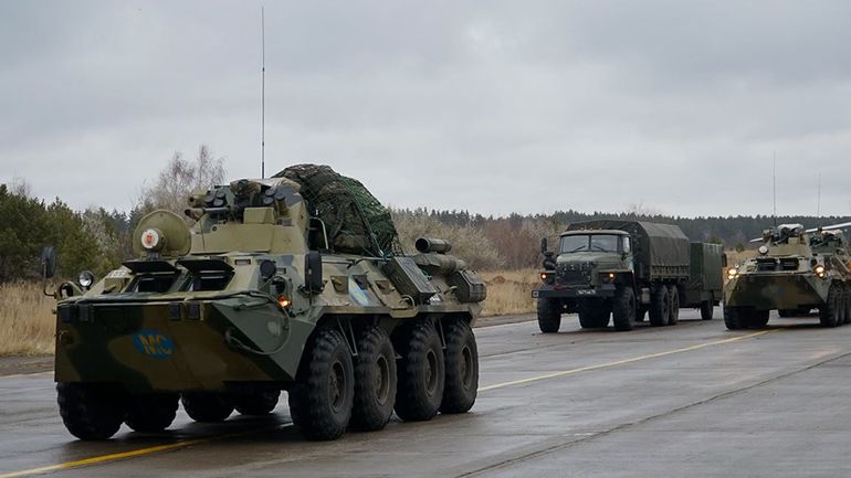 Bélarus : les troupes russes autorisées à rétablir l'ordre