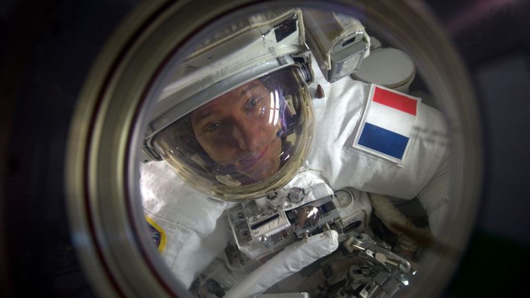 Après près de 200 jours passés dans l'espace, Thomas Pesquet redescend sur Terre