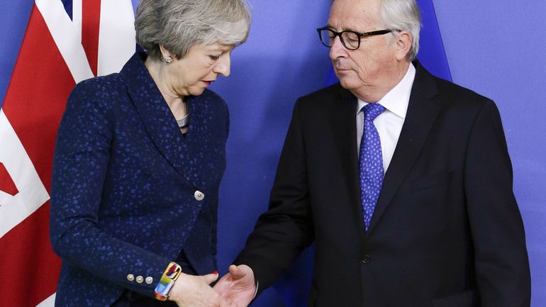 Brexit: Theresa May et Jean-Claude Juncker se reverront avant fin février