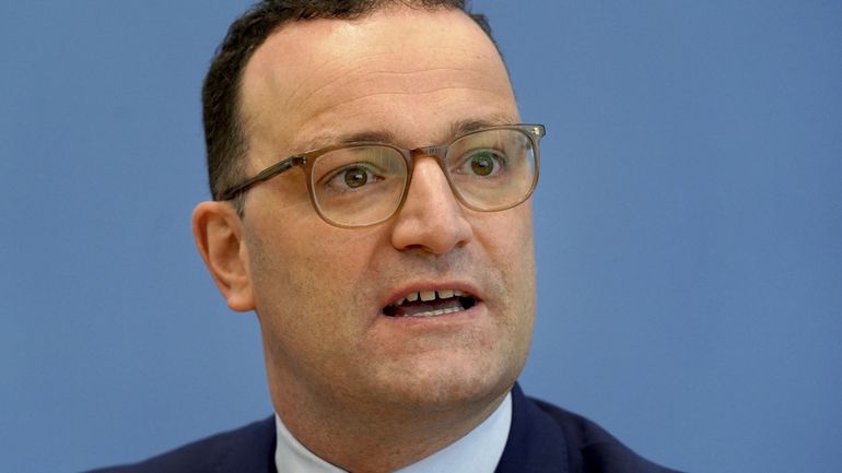 Coronavirus : le ministre allemand de la Santé appelle à un confinement immédiat