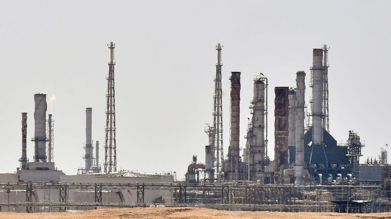 Pétrole: les bénéfices du géant saoudien Aramco en chute libre en 2020
