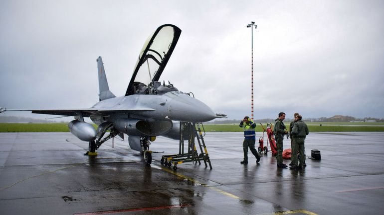L'envoi de F-16 belges au-dessus de l'Irak et de la Syrie approuvé en commission