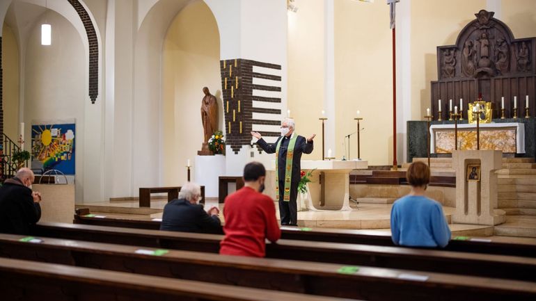 Le conseil d'Etat ordonne à l'Etat belge d'à nouveau autoriser l'exercice collectif du culte