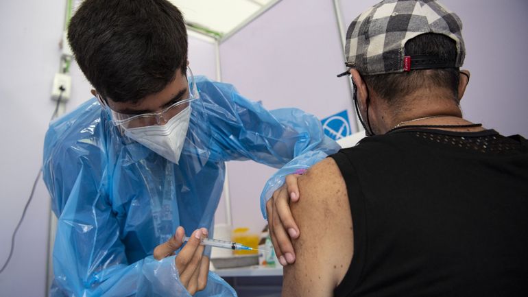 Coronavirus au Chili : plus de 550.000 personnes vaccinées contre le Covid-19 en trois jours