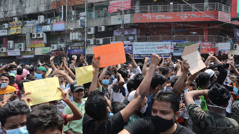 Coronavirus au Bangladesh : la police ouvre le feu lors d'une manifestation et fait un mort
