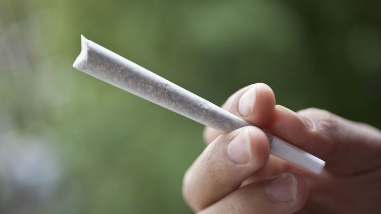 Allemagne : trois Belges interpellés en possession de 60 joints et 5 grammes de cannabis