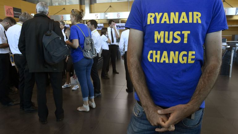Ryanair: face au mur de la direction, des syndicats lancent un appel aux actionnaires de Ryanair