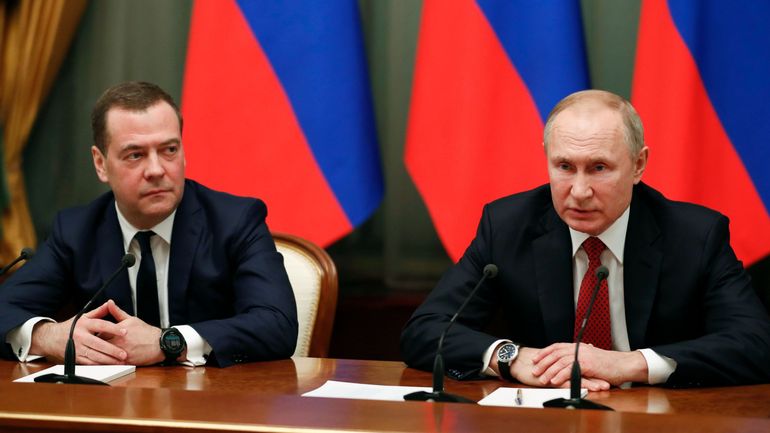 Réformes de la constitution russe: le gouvernement Medvedev démissionne
