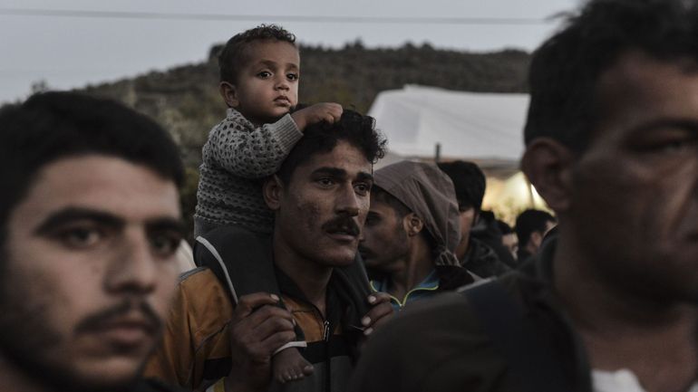 Crise des migrants: l'île grecque de Lesbos à l'arrêt pour ne pas être une "île-prison" de réfugiés