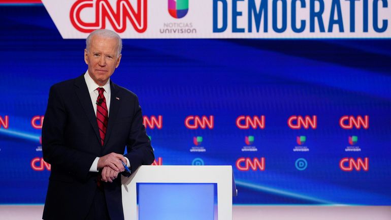 Primaires démocrates: Biden remporte le vote dans l'Etat de Washington, plusieurs états reportent eux les élections