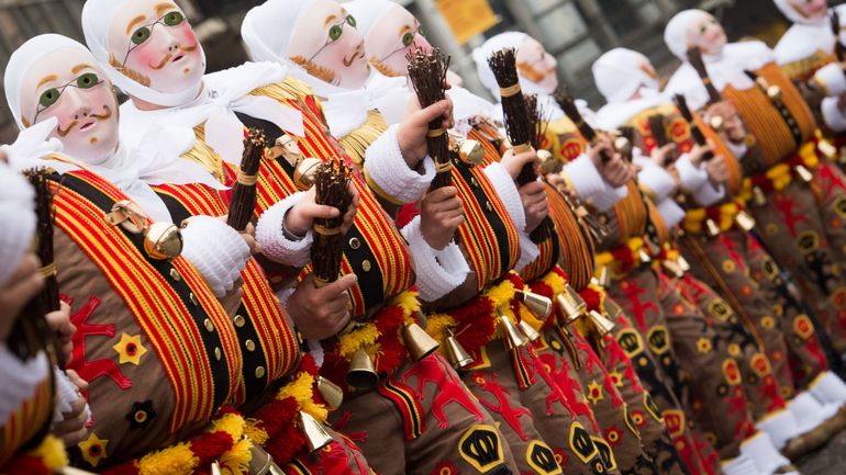 Le folklore est-il sexiste ? 