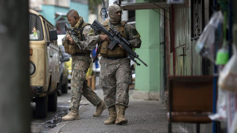 Brésil: la Justice interdit les raids policiers dans les favelas de Rio durant la pandémie de coronavirus