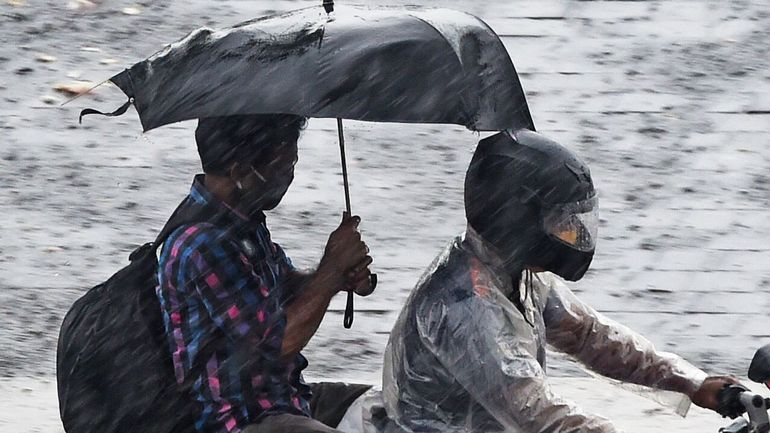 Inde : les habitants de Mumbai invités à rester chez eux à cause des inondations