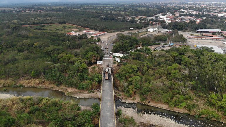 L'explosion d'un camion-citerne chargé de carburant en Colombie fait 41 morts